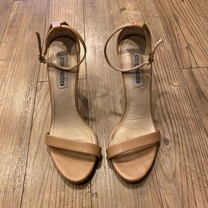 Steve Madden Nude Heels